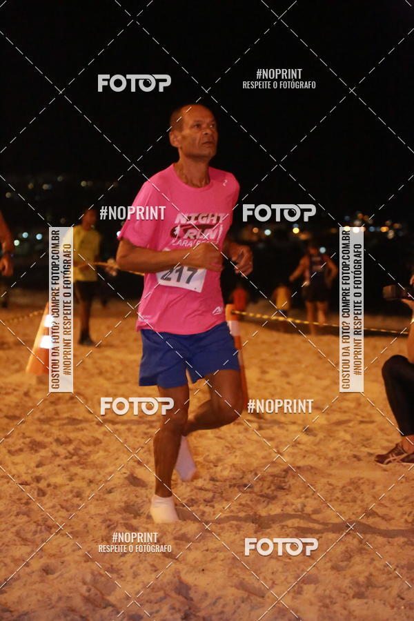Buy your photos of the eventNIGHT RUN ICARA� BEACH - 6� EDI��O - NITER�I RJ on Fotop