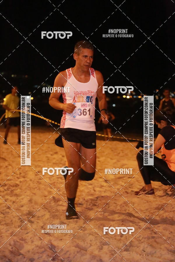 Buy your photos of the eventNIGHT RUN ICARA� BEACH - 6� EDI��O - NITER�I RJ on Fotop