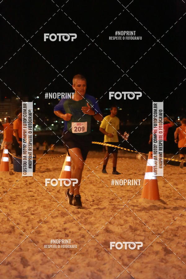 Buy your photos of the eventNIGHT RUN ICARA� BEACH - 6� EDI��O - NITER�I RJ on Fotop