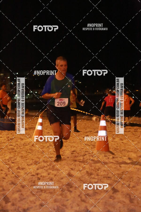 Buy your photos of the eventNIGHT RUN ICARA� BEACH - 6� EDI��O - NITER�I RJ on Fotop
