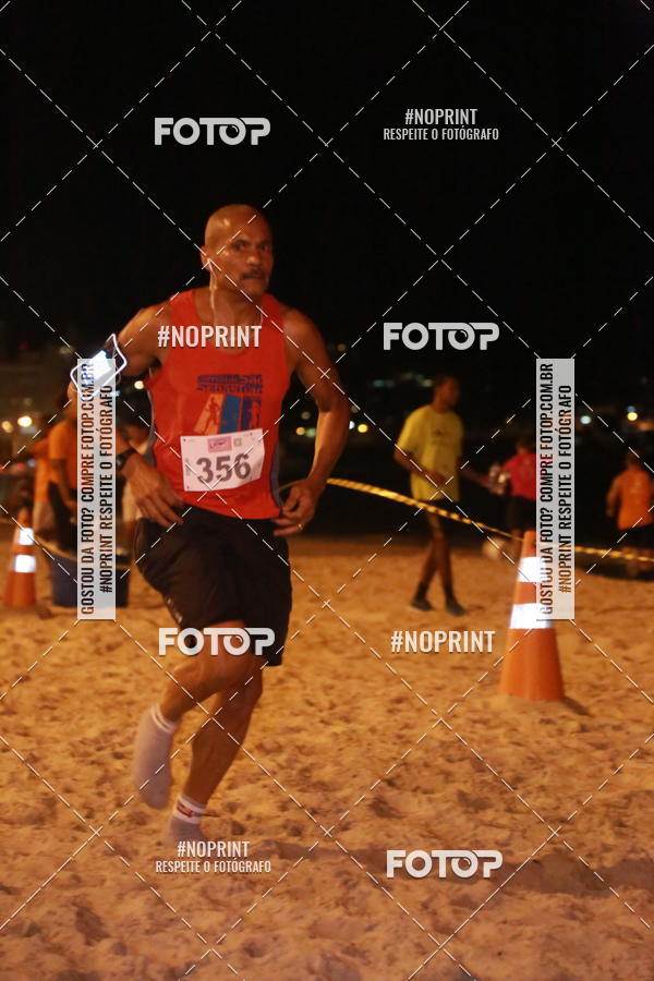 Buy your photos of the eventNIGHT RUN ICARA� BEACH - 6� EDI��O - NITER�I RJ on Fotop