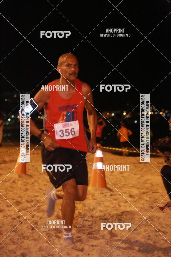 Buy your photos of the eventNIGHT RUN ICARA� BEACH - 6� EDI��O - NITER�I RJ on Fotop