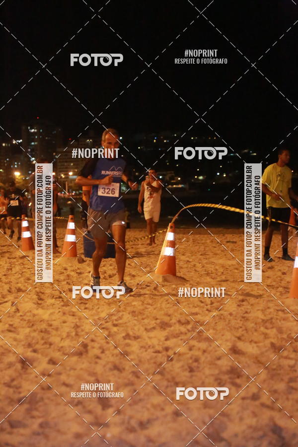Buy your photos of the eventNIGHT RUN ICARA� BEACH - 6� EDI��O - NITER�I RJ on Fotop