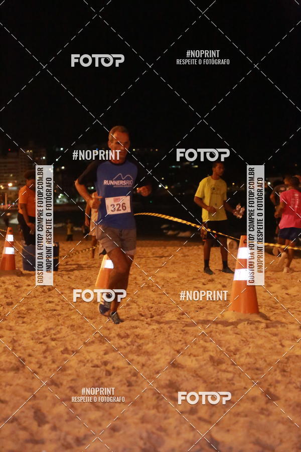 Buy your photos of the eventNIGHT RUN ICARA� BEACH - 6� EDI��O - NITER�I RJ on Fotop