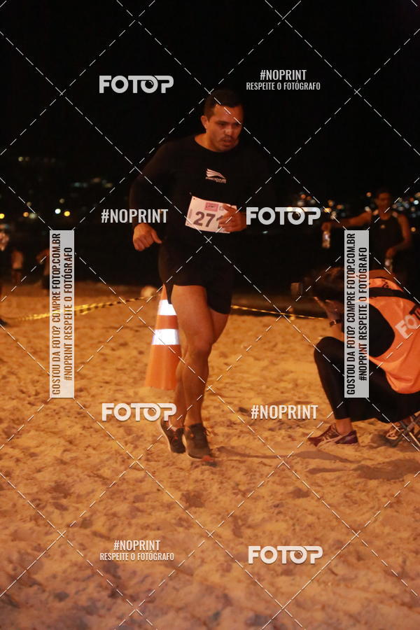 Buy your photos of the eventNIGHT RUN ICARA� BEACH - 6� EDI��O - NITER�I RJ on Fotop