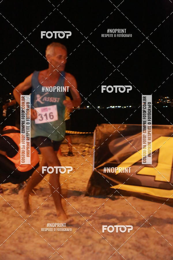 Buy your photos of the eventNIGHT RUN ICARA� BEACH - 6� EDI��O - NITER�I RJ on Fotop