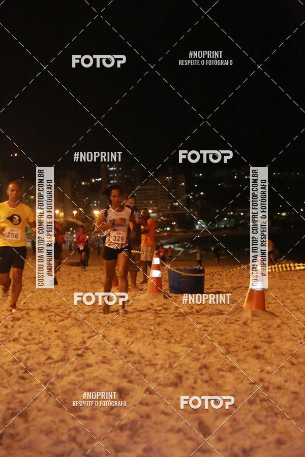 Buy your photos of the eventNIGHT RUN ICARA� BEACH - 6� EDI��O - NITER�I RJ on Fotop