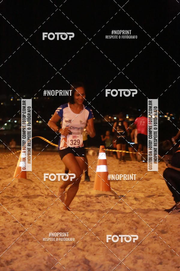 Buy your photos of the eventNIGHT RUN ICARA� BEACH - 6� EDI��O - NITER�I RJ on Fotop