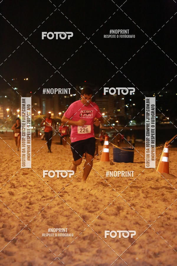 Buy your photos of the eventNIGHT RUN ICARA� BEACH - 6� EDI��O - NITER�I RJ on Fotop