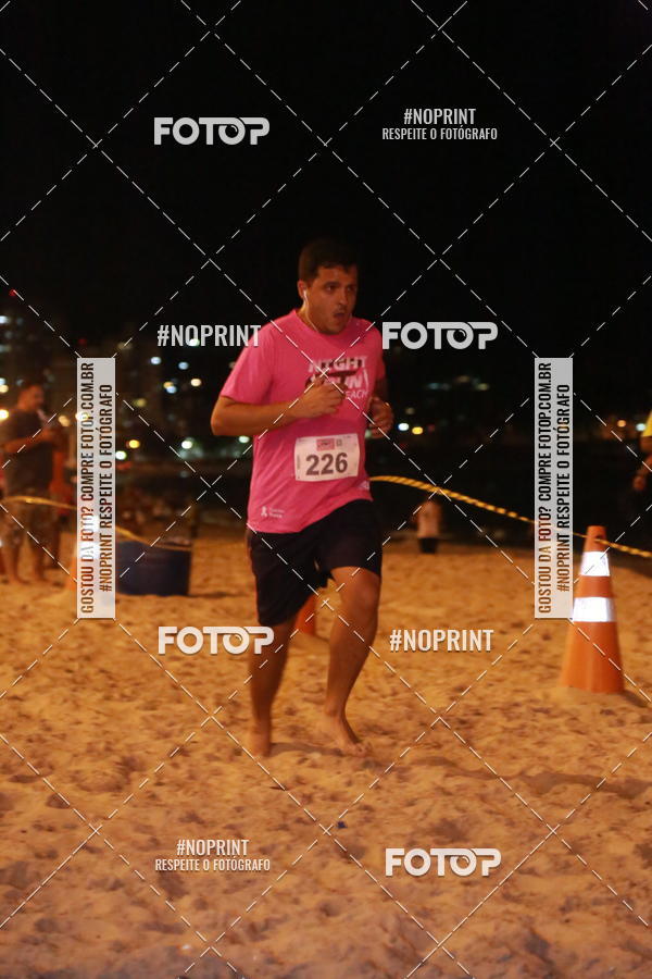 Buy your photos of the eventNIGHT RUN ICARA� BEACH - 6� EDI��O - NITER�I RJ on Fotop
