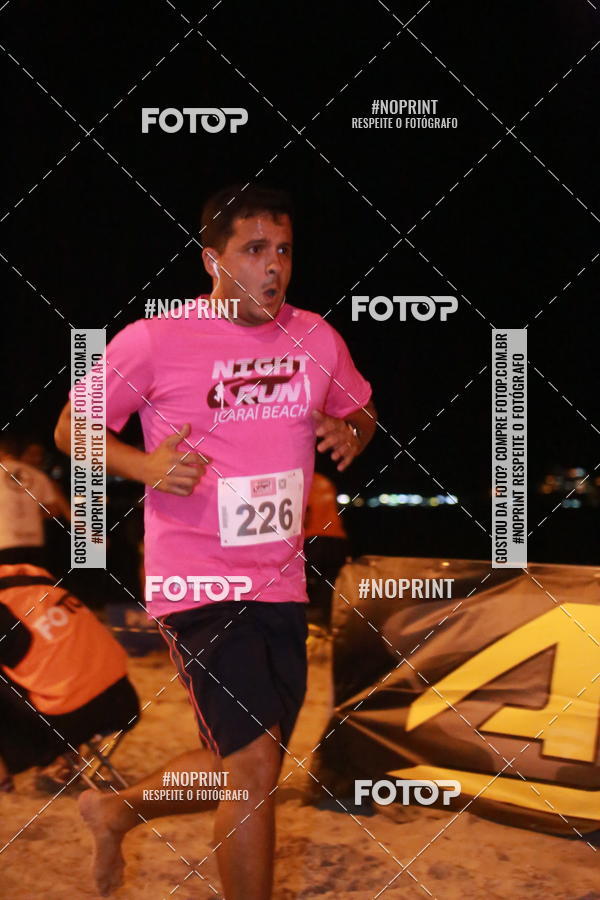 Buy your photos of the eventNIGHT RUN ICARA� BEACH - 6� EDI��O - NITER�I RJ on Fotop