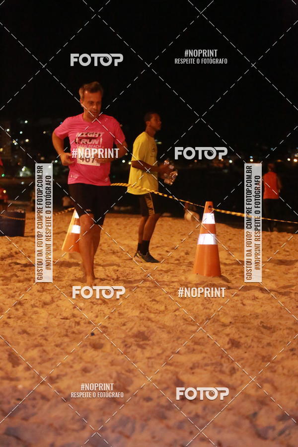 Buy your photos of the eventNIGHT RUN ICARA� BEACH - 6� EDI��O - NITER�I RJ on Fotop