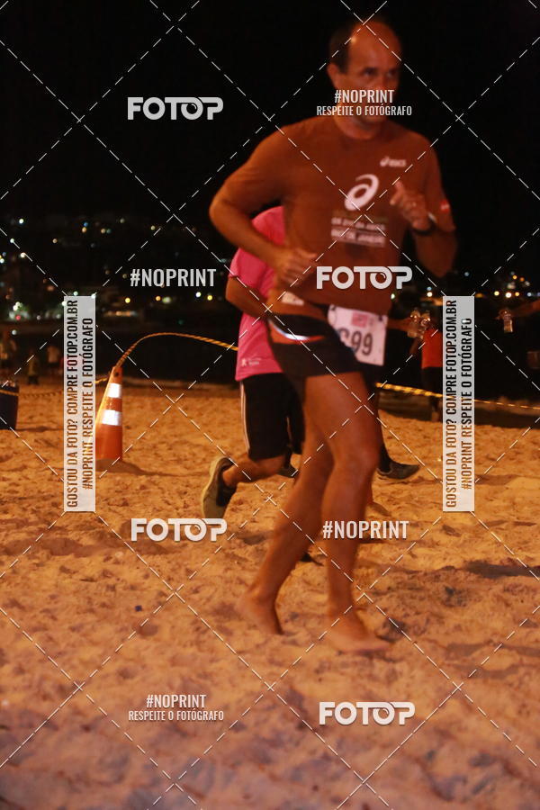 Buy your photos of the eventNIGHT RUN ICARA� BEACH - 6� EDI��O - NITER�I RJ on Fotop