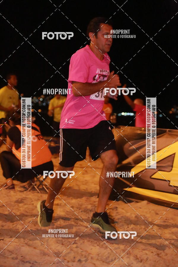 Buy your photos of the eventNIGHT RUN ICARA� BEACH - 6� EDI��O - NITER�I RJ on Fotop