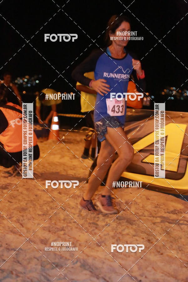 Buy your photos of the eventNIGHT RUN ICARA� BEACH - 6� EDI��O - NITER�I RJ on Fotop
