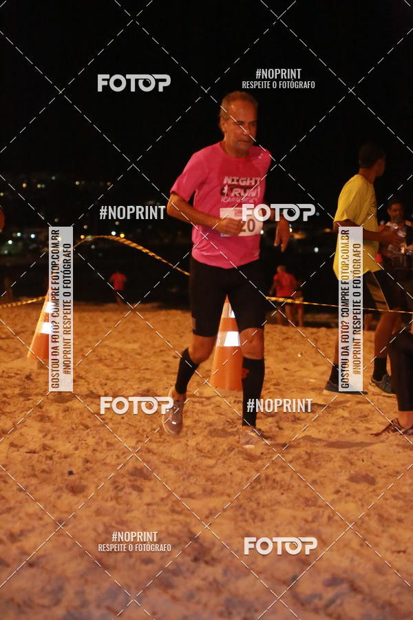 Achetez vos photos de l'�v�nementNIGHT RUN ICARA� BEACH - 6� EDI��O - NITER�I RJ sur Fotop