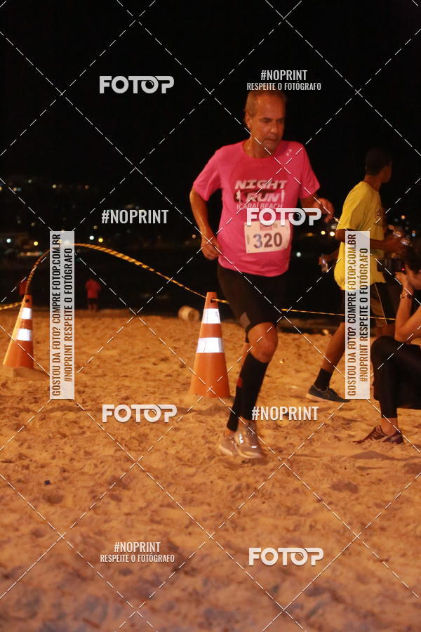 Achetez vos photos de l'�v�nementNIGHT RUN ICARA� BEACH - 6� EDI��O - NITER�I RJ sur Fotop