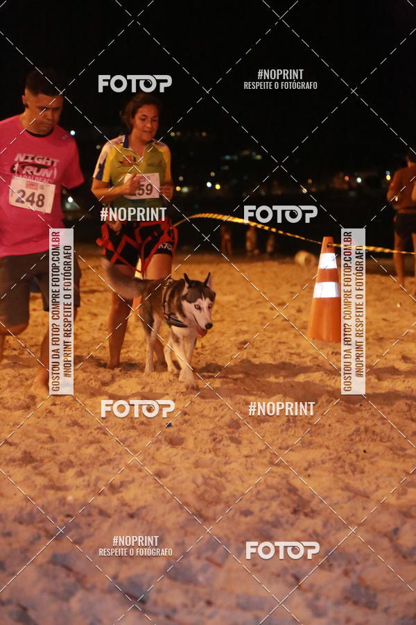 Achetez vos photos de l'�v�nementNIGHT RUN ICARA� BEACH - 6� EDI��O - NITER�I RJ sur Fotop
