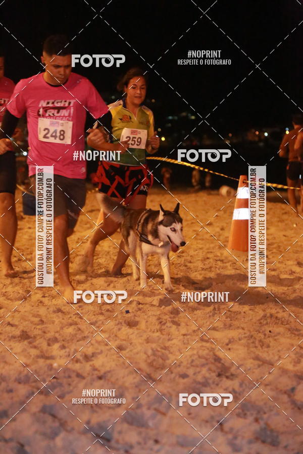 Achetez vos photos de l'�v�nementNIGHT RUN ICARA� BEACH - 6� EDI��O - NITER�I RJ sur Fotop