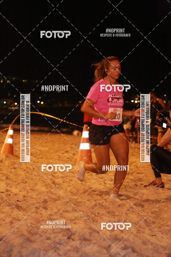 Achetez vos photos de l'�v�nementNIGHT RUN ICARA� BEACH - 6� EDI��O - NITER�I RJ sur Fotop
