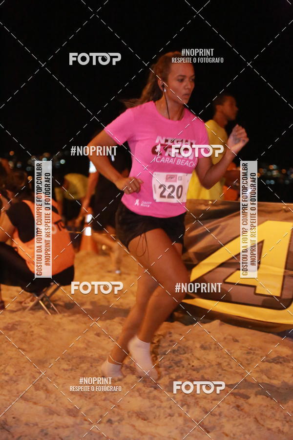 Achetez vos photos de l'�v�nementNIGHT RUN ICARA� BEACH - 6� EDI��O - NITER�I RJ sur Fotop
