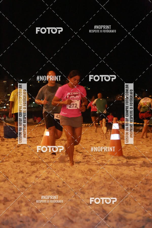 Buy your photos of the eventNIGHT RUN ICARA� BEACH - 6� EDI��O - NITER�I RJ on Fotop