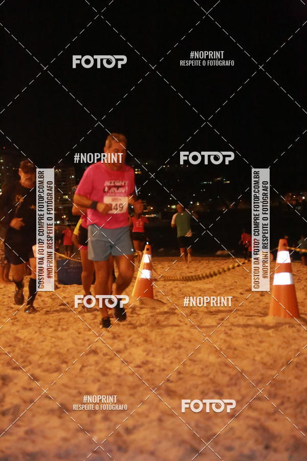 Buy your photos of the eventNIGHT RUN ICARA� BEACH - 6� EDI��O - NITER�I RJ on Fotop