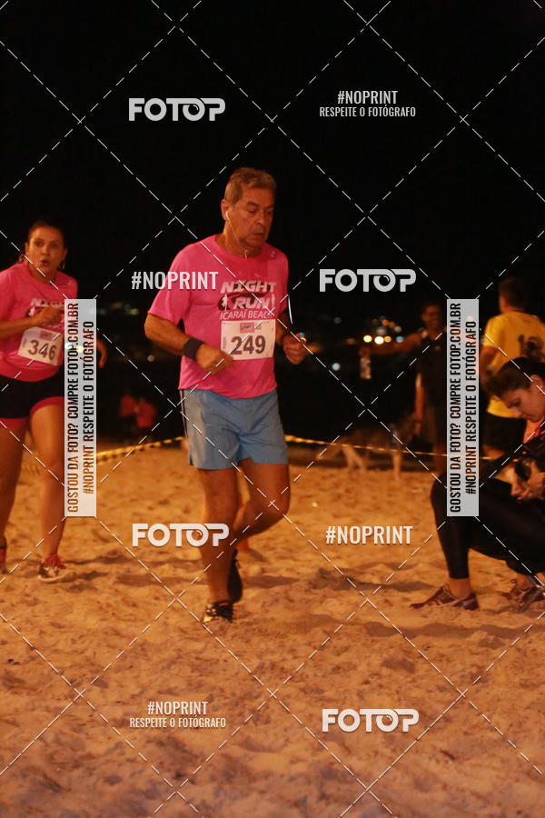Buy your photos of the eventNIGHT RUN ICARA� BEACH - 6� EDI��O - NITER�I RJ on Fotop