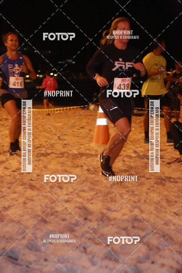 Buy your photos of the eventNIGHT RUN ICARA� BEACH - 6� EDI��O - NITER�I RJ on Fotop