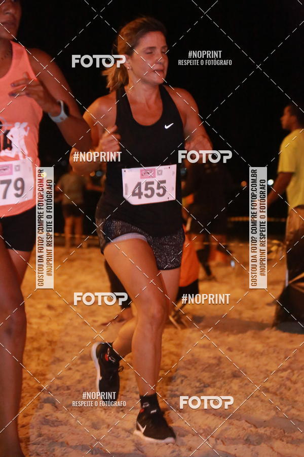 Compra tus fotos del eventoNIGHT RUN ICARA� BEACH - 6� EDI��O - NITER�I RJ En Fotop