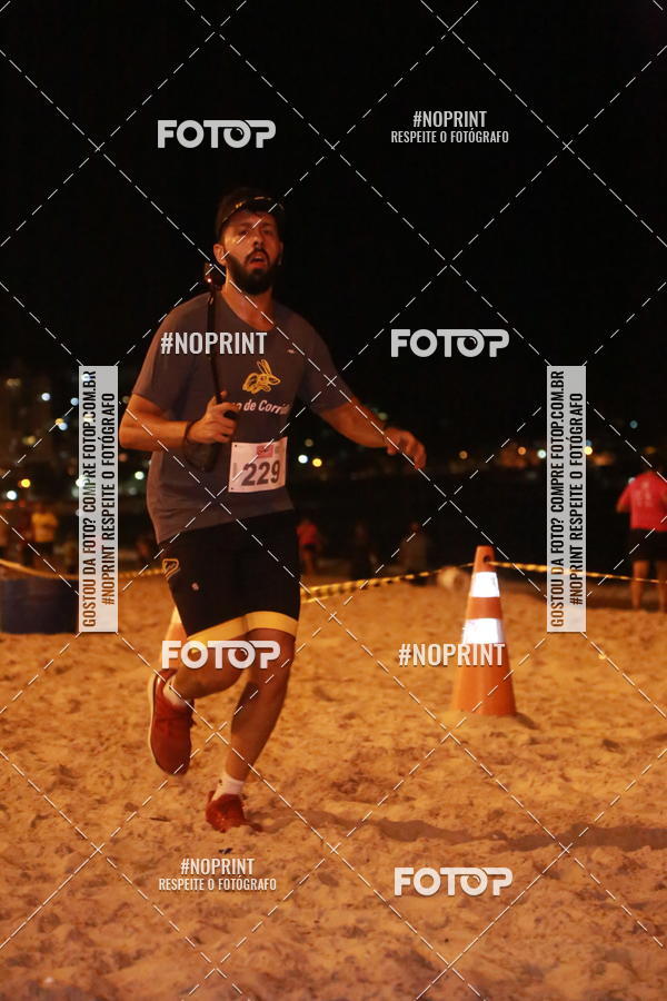 Compra tus fotos del eventoNIGHT RUN ICARA� BEACH - 6� EDI��O - NITER�I RJ En Fotop