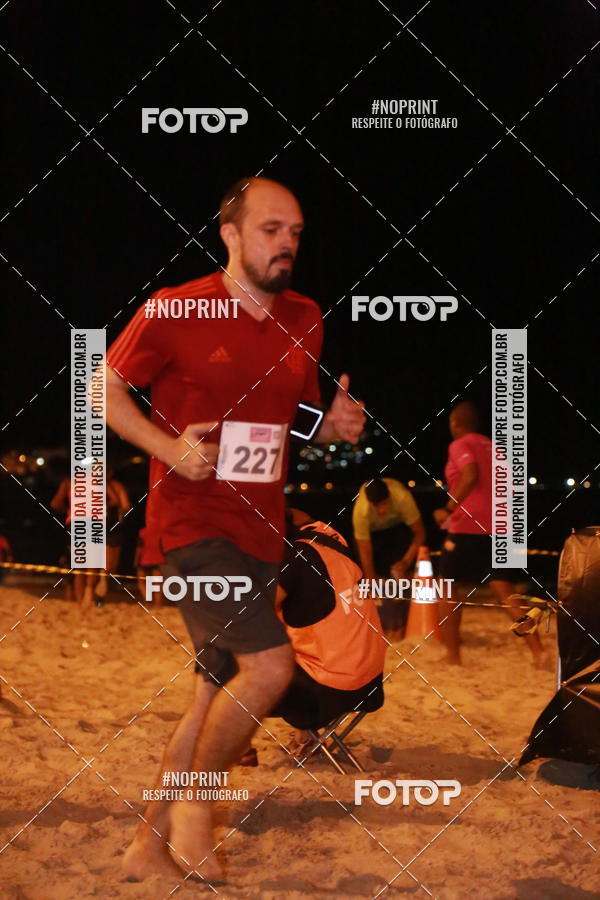 Compra tus fotos del eventoNIGHT RUN ICARA� BEACH - 6� EDI��O - NITER�I RJ En Fotop