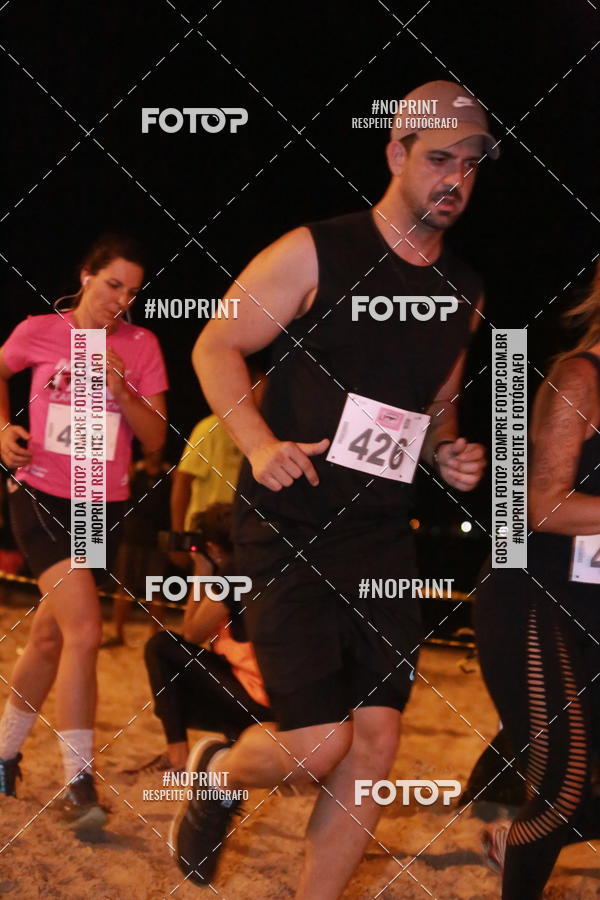 Buy your photos of the eventNIGHT RUN ICARA� BEACH - 6� EDI��O - NITER�I RJ on Fotop