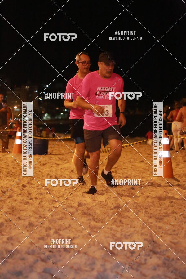 Buy your photos of the eventNIGHT RUN ICARA� BEACH - 6� EDI��O - NITER�I RJ on Fotop
