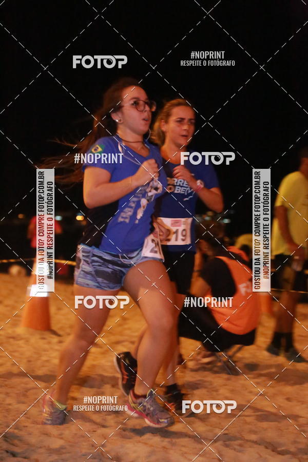 Buy your photos of the eventNIGHT RUN ICARA� BEACH - 6� EDI��O - NITER�I RJ on Fotop