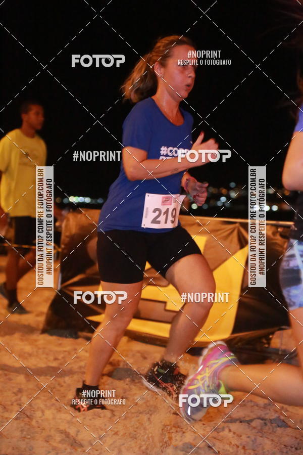 Buy your photos of the eventNIGHT RUN ICARA� BEACH - 6� EDI��O - NITER�I RJ on Fotop