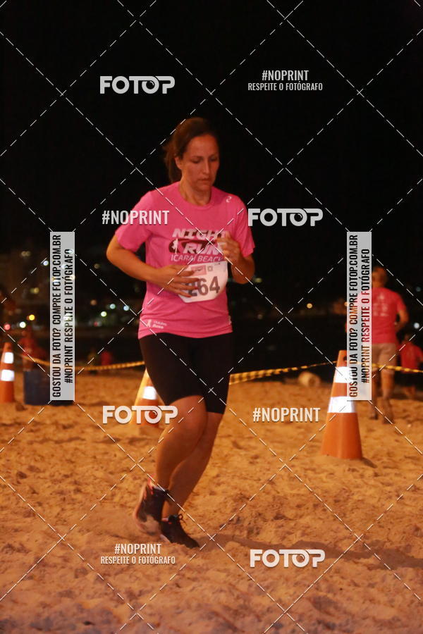 Buy your photos of the eventNIGHT RUN ICARA� BEACH - 6� EDI��O - NITER�I RJ on Fotop