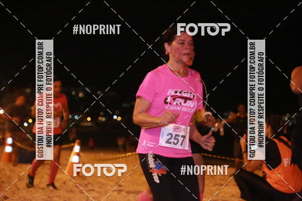 Acquista le foto dell'eventoNIGHT RUN ICARA� BEACH - 6� EDI��O - NITER�I RJ in Fotop