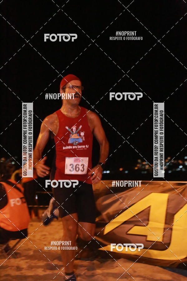 Buy your photos of the eventNIGHT RUN ICARA� BEACH - 6� EDI��O - NITER�I RJ on Fotop