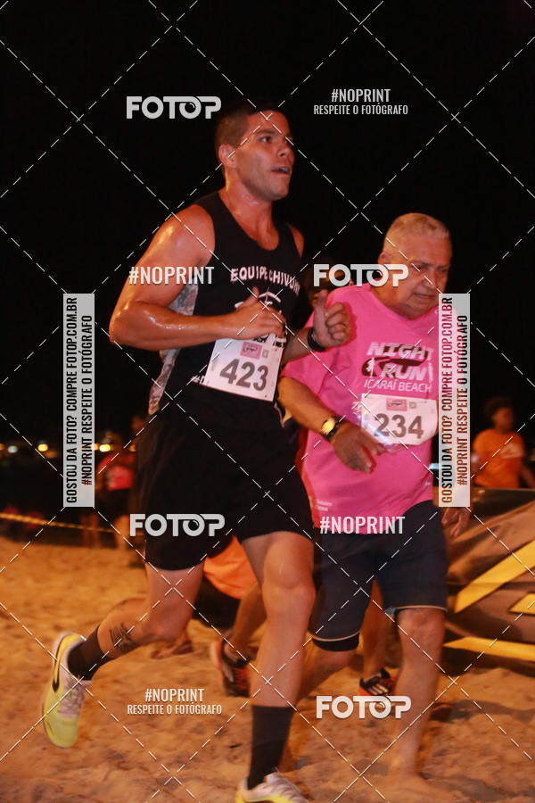 Buy your photos of the eventNIGHT RUN ICARA� BEACH - 6� EDI��O - NITER�I RJ on Fotop