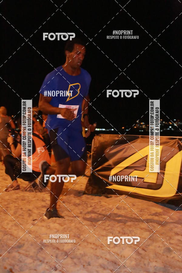 Buy your photos of the eventNIGHT RUN ICARA� BEACH - 6� EDI��O - NITER�I RJ on Fotop