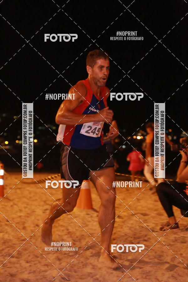 Buy your photos of the eventNIGHT RUN ICARA� BEACH - 6� EDI��O - NITER�I RJ on Fotop
