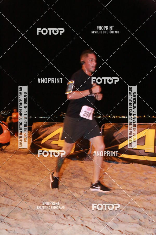Buy your photos of the eventNIGHT RUN ICARA� BEACH - 6� EDI��O - NITER�I RJ on Fotop