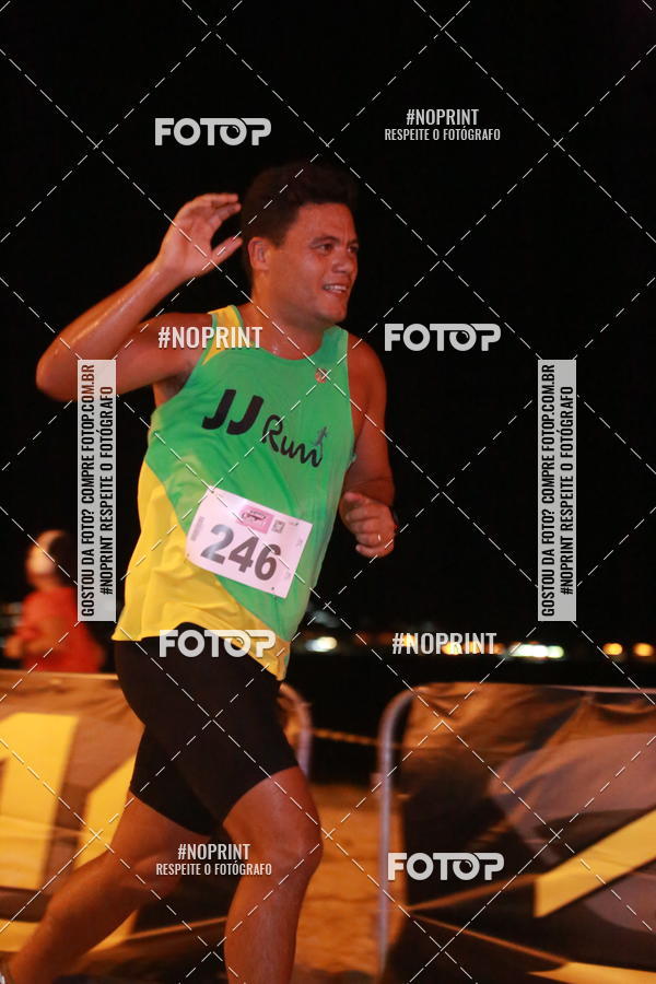 Buy your photos of the eventNIGHT RUN ICARA� BEACH - 6� EDI��O - NITER�I RJ on Fotop