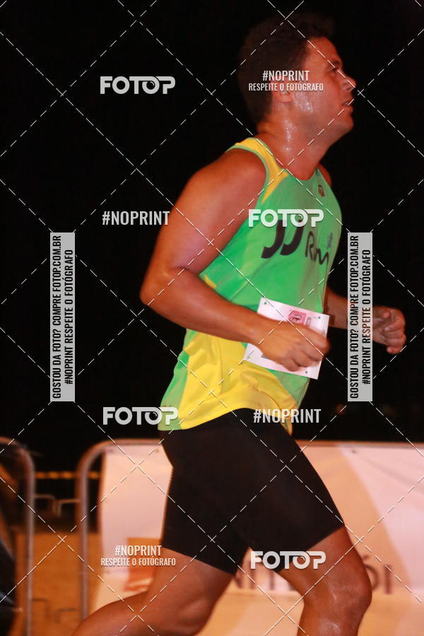 Buy your photos of the eventNIGHT RUN ICARA� BEACH - 6� EDI��O - NITER�I RJ on Fotop