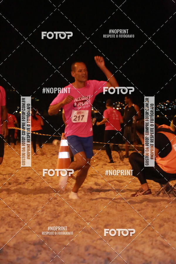 Buy your photos of the eventNIGHT RUN ICARA� BEACH - 6� EDI��O - NITER�I RJ on Fotop