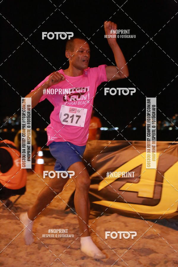 Buy your photos of the eventNIGHT RUN ICARA� BEACH - 6� EDI��O - NITER�I RJ on Fotop