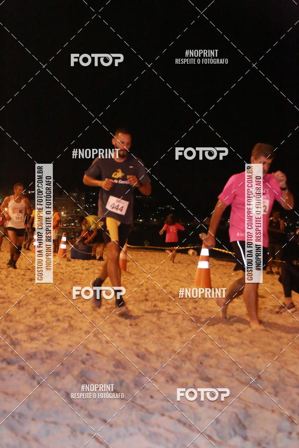 Buy your photos of the eventNIGHT RUN ICARA� BEACH - 6� EDI��O - NITER�I RJ on Fotop