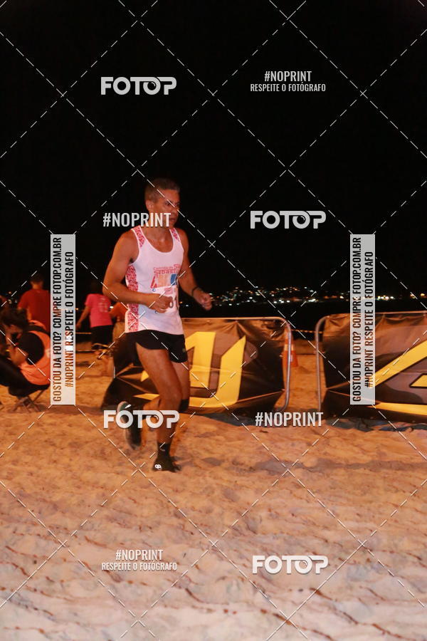Buy your photos of the eventNIGHT RUN ICARA� BEACH - 6� EDI��O - NITER�I RJ on Fotop