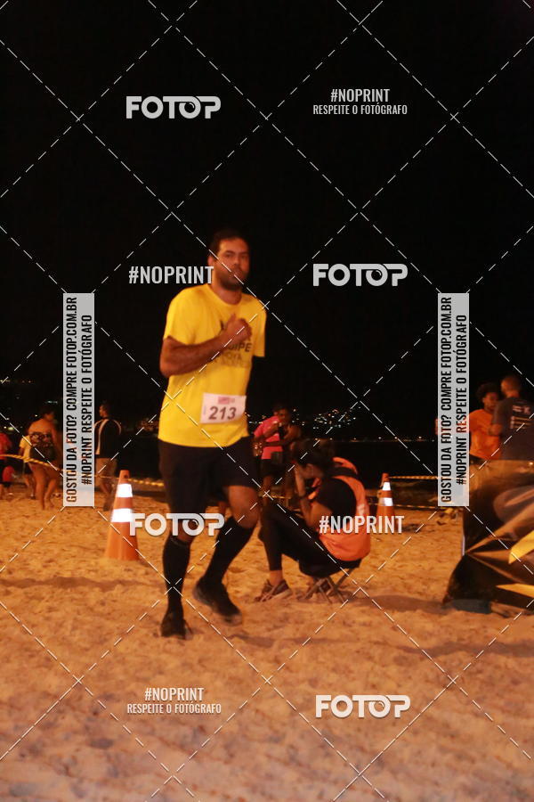 Buy your photos of the eventNIGHT RUN ICARA� BEACH - 6� EDI��O - NITER�I RJ on Fotop